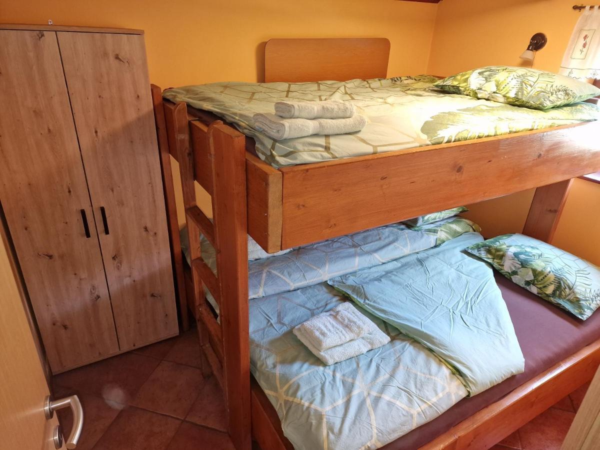 Apartments Relax Jezerca 戈雷尼斯卡地区采尔克列 外观 照片